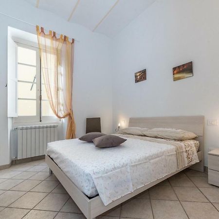 Finalborgo - Casa Nanetti 6 Posti In Centro Lejlighed Finale Ligure Eksteriør billede