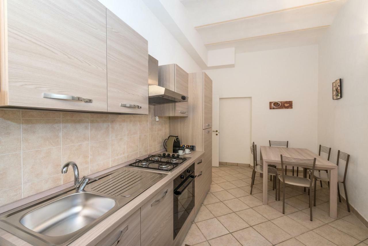 Finalborgo - Casa Nanetti 6 Posti In Centro Lejlighed Finale Ligure Eksteriør billede